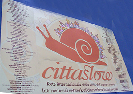 スロー・フードを基盤とした「チッタ・スロー（スロー・シティ）」運動、イタリアから世界に広がる